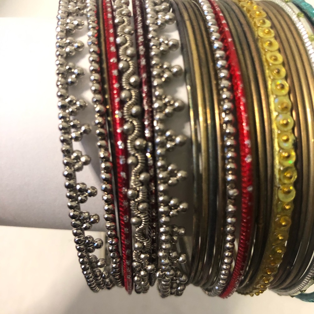 Large size bangle bracelets - Picture 2 of 6